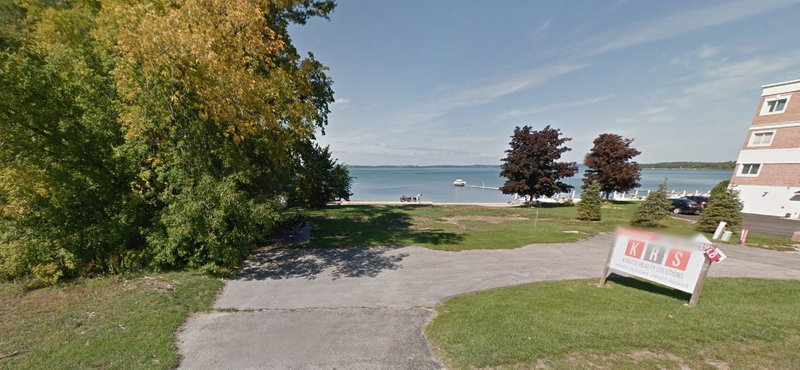 Surfside Motel (Surf Side Motel) - Historical Street View (newer photo)